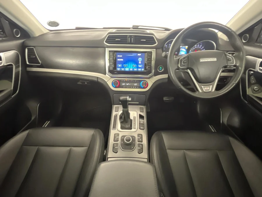 Used 2021 Haval H6 C 2.0T Luxury auto - WeBuyCars George