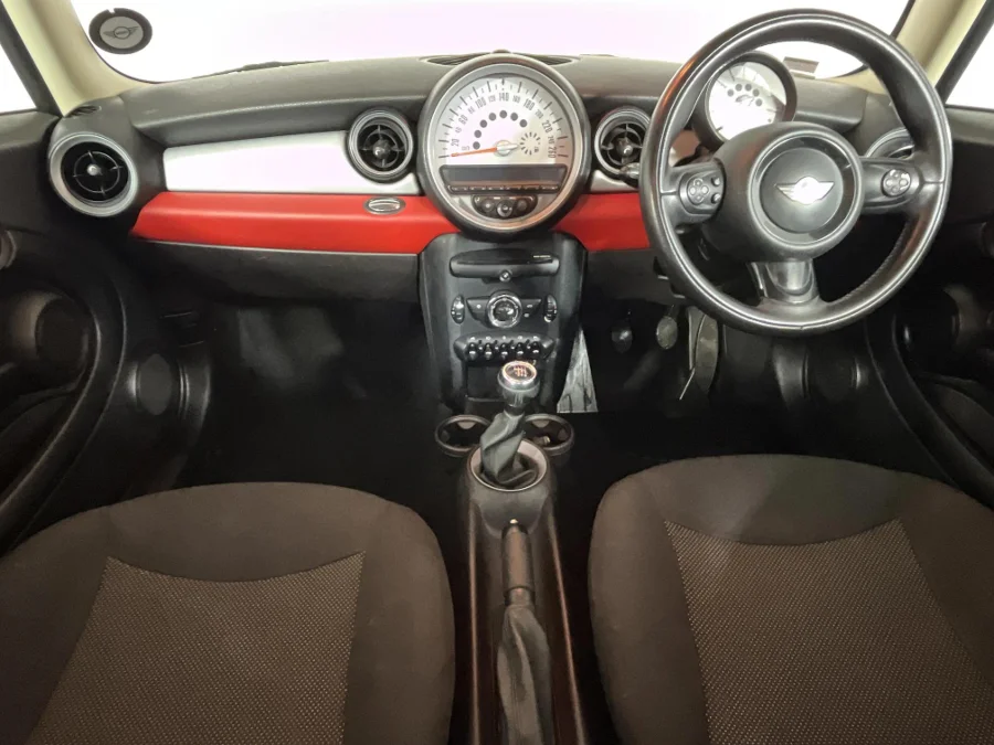 Used 2011 MINI Hatch Cooper - WeBuyCars Silverlakes