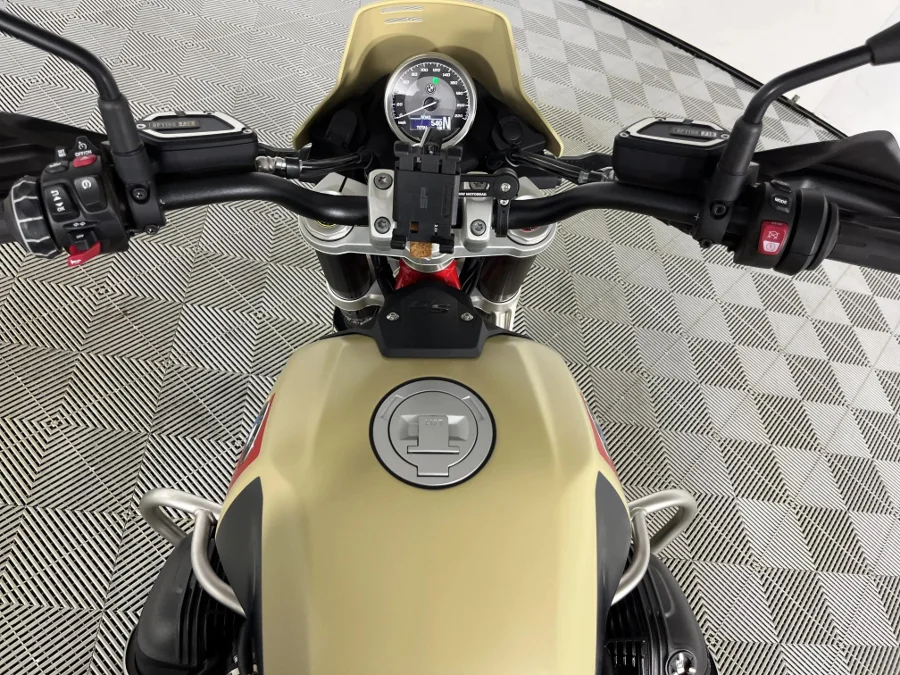 Used 2025 BMW R Series R 12 - WeBuyCars JHB South