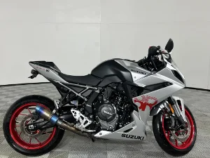 Used 2024 Suzuki 800 GSX 800 FR