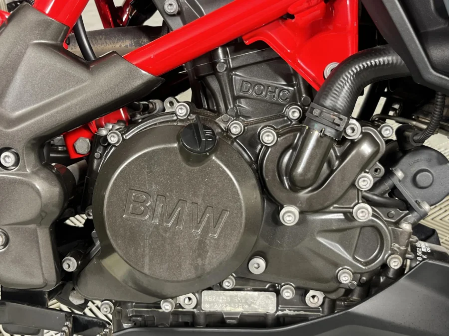 Used 2022 BMW G 310 R - WeBuyCars The Dome