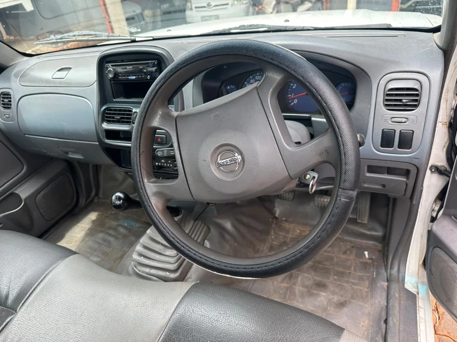 Used 2017 Nissan NP300 Hardbody 2.4 Hi-rider - Happy DC Motors