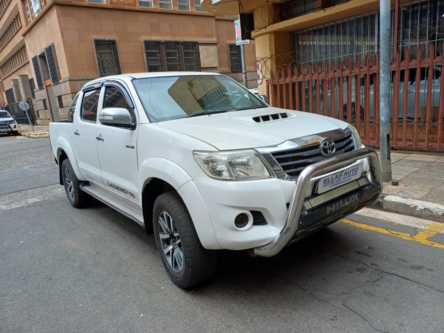 Used 2014 Toyota Hilux 3.0D-4D double cab 4x4 Raider Heritage Edition - Ellas Auto