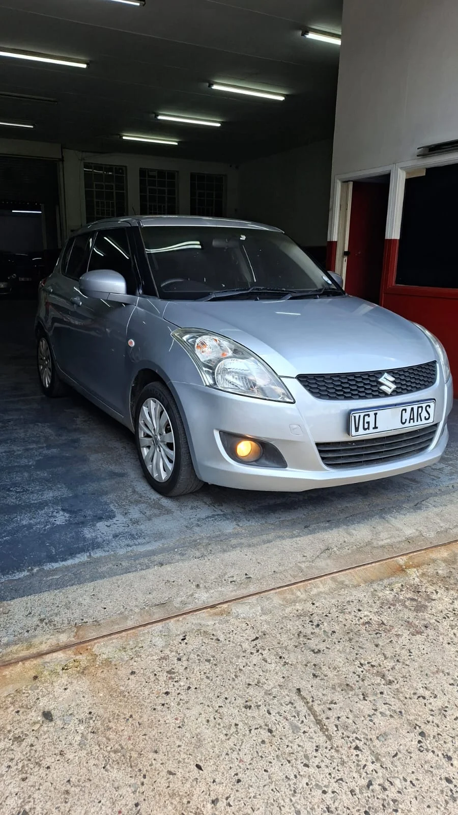 Used 2012 Suzuki Swift 1.2 GL manual - Venture Giant Investment