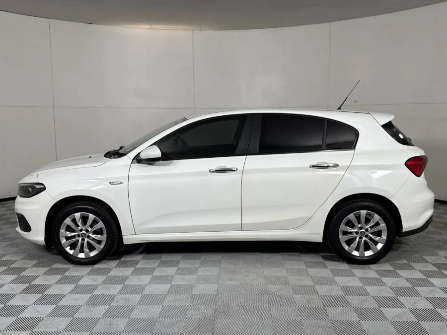Used 2020 Fiat Tipo hatch 1.4 Easy - WeBuyCars Midstream