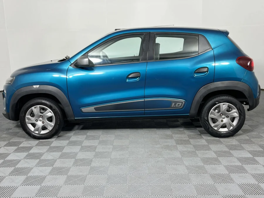 Used 2021 Renault Kwid 1.0 Ultra - WeBuyCars Montana
