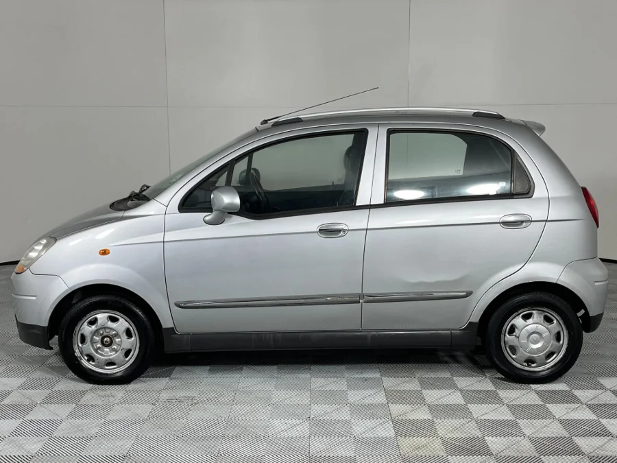 Used 2015 Chevrolet Spark Lite 1.0 LS - WeBuyCars Mbombela