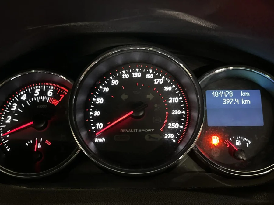 Used 2015 Renault Megane coupe 97kW turbo GT Line - WeBuyCars The Dome