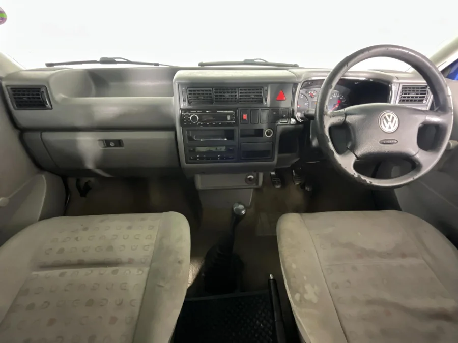 Used 2001 Volkswagen Caravelle Microbus Syncro T4 2.5 TDi Syncro Trendline - WeBuyCars Riverhorse