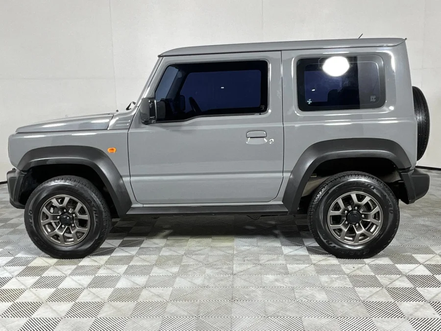 Used 2023 Suzuki Jimny 1.5 GLX AllGrip 3-door manual - WeBuyCars Silverlakes