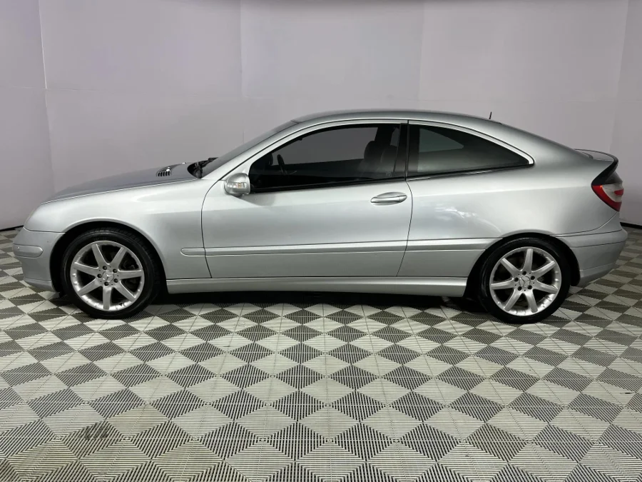 Used 2005 Mercedes-Benz C-Class C230 Kompressor Sports Coupé Evolution Touchshift - WeBuyCars Durban