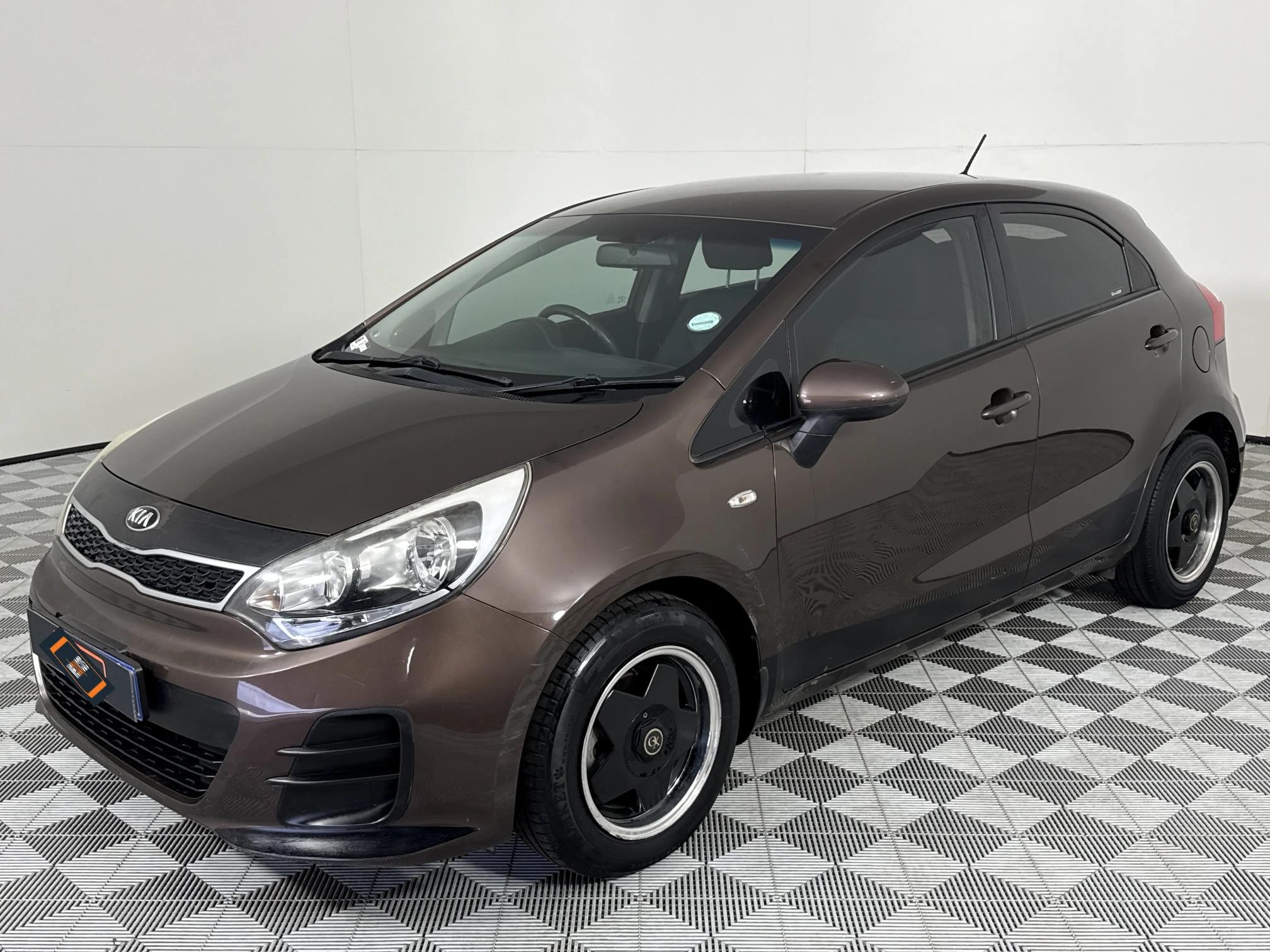 Used 2015 Kia Rio hatch 1.2