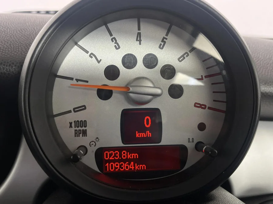 Used 2011 MINI Hatch Cooper - WeBuyCars Richmond