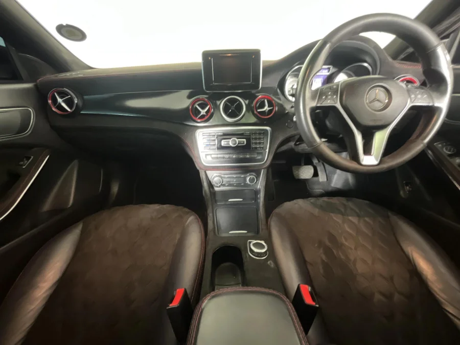 Used 2015 Mercedes-Benz CLA 180 auto - WeBuyCars Riverhorse