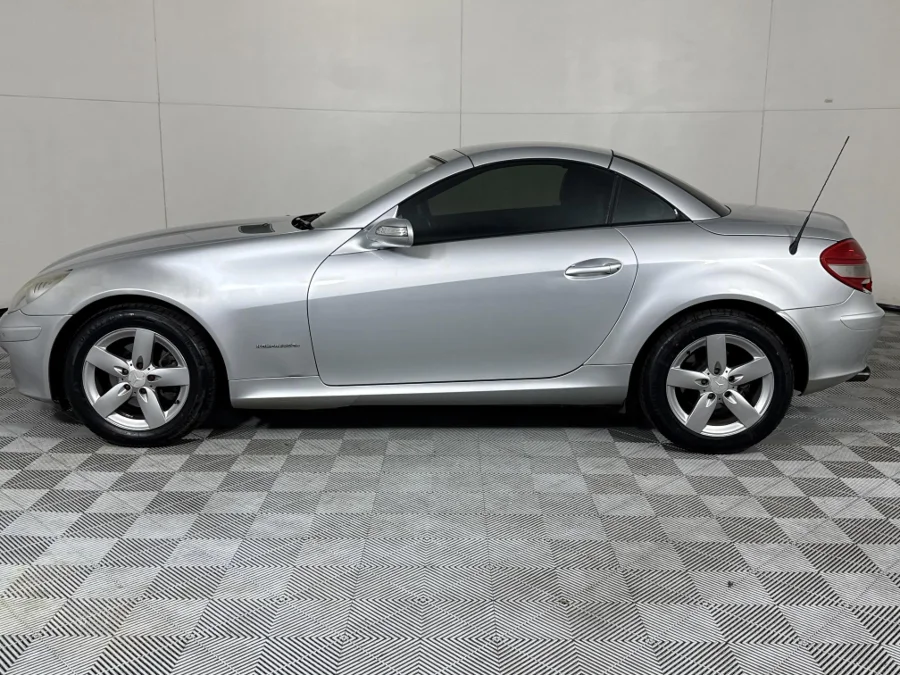 Used 2007 Mercedes-Benz SLK SLK200 Kompressor Touchshift - WeBuyCars Midstream