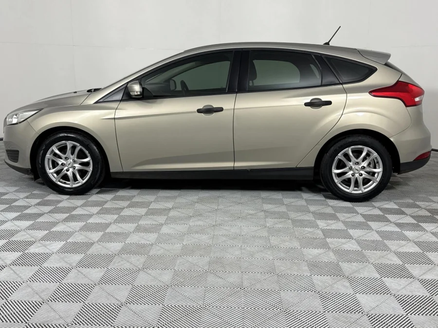 Used 2018 Ford Focus hatch 1.0T Ambiente - WeBuyCars Vereeniging