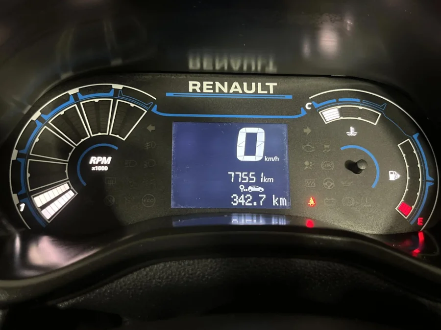 Used 2021 Renault Triber 1.0 Prestige - WeBuyCars Durban