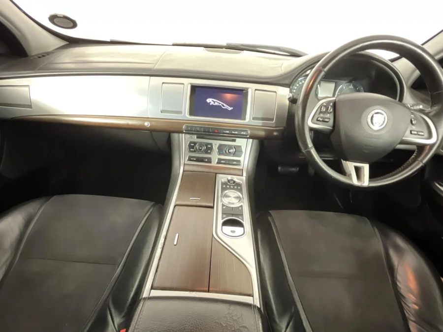 Used 2013 Jaguar XF 2.2D Luxury - WeBuyCars The Dome