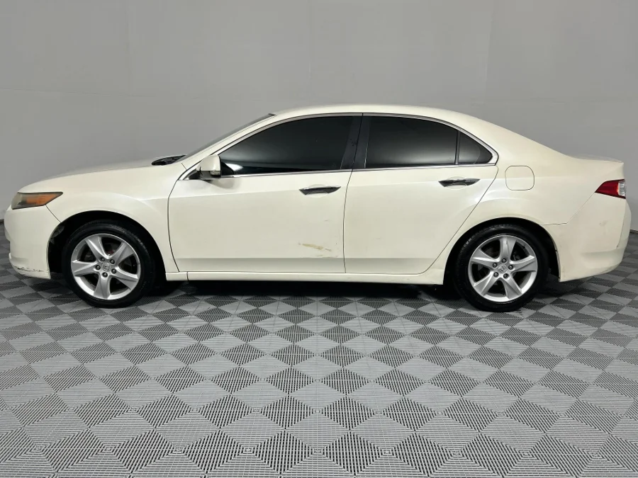 Used 2011 Honda Accord 2.0 Elegance auto - WeBuyCars Richmond
