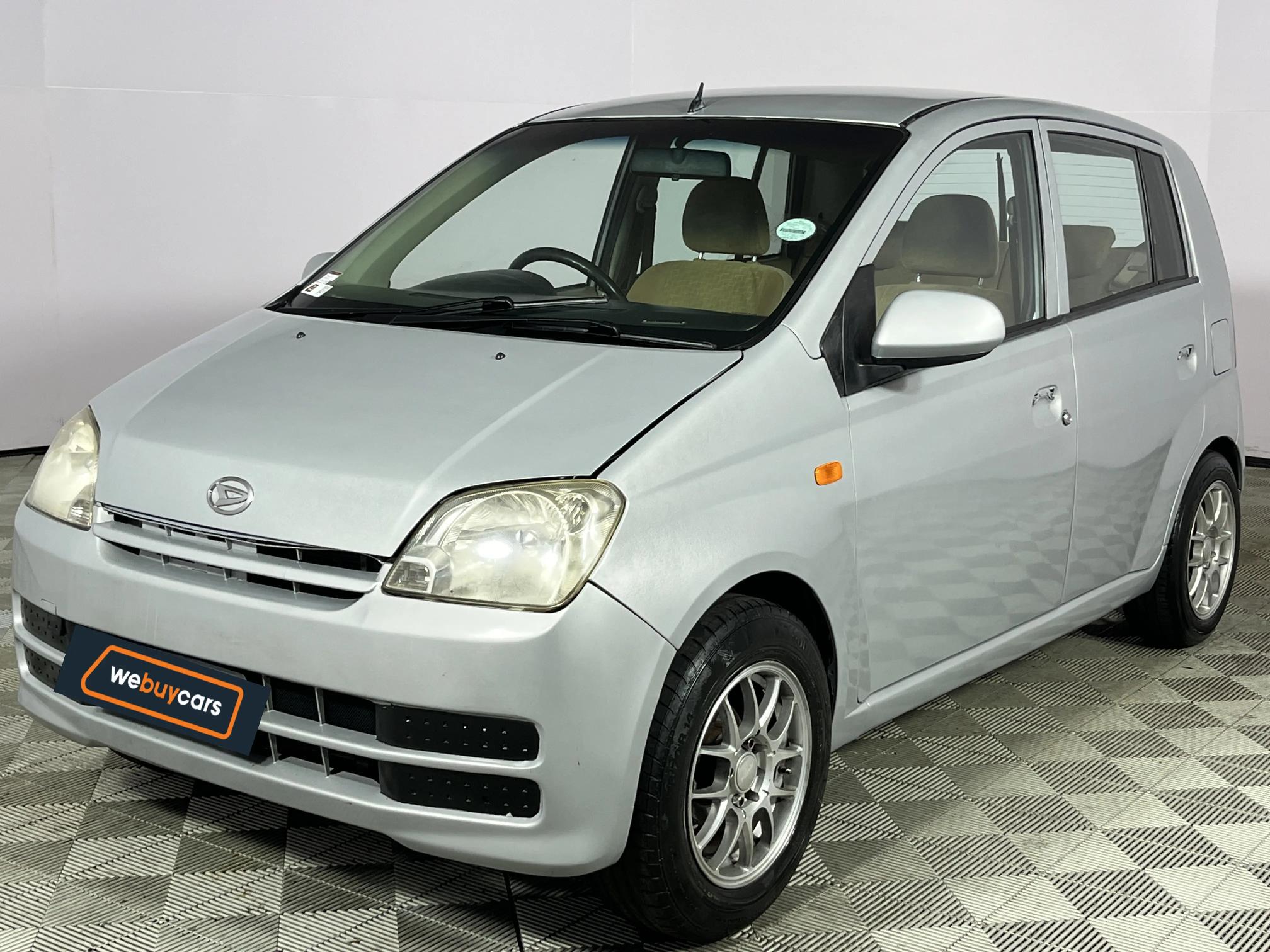 Used 2006 Daihatsu Charade XLE automatic