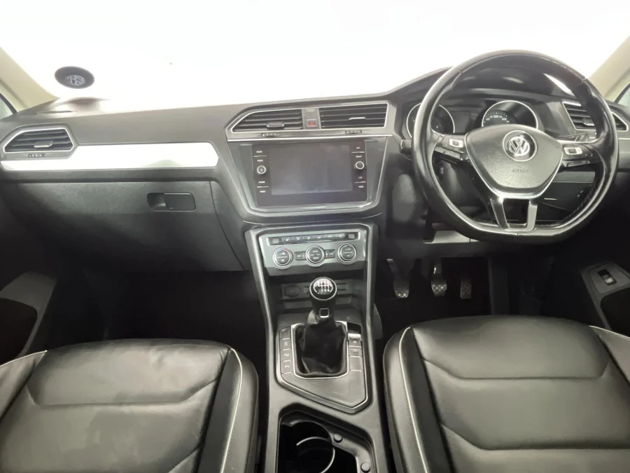 Used 2018 Volkswagen Tiguan 1.4TSI Comfortline R-Line - WeBuyCars Montana