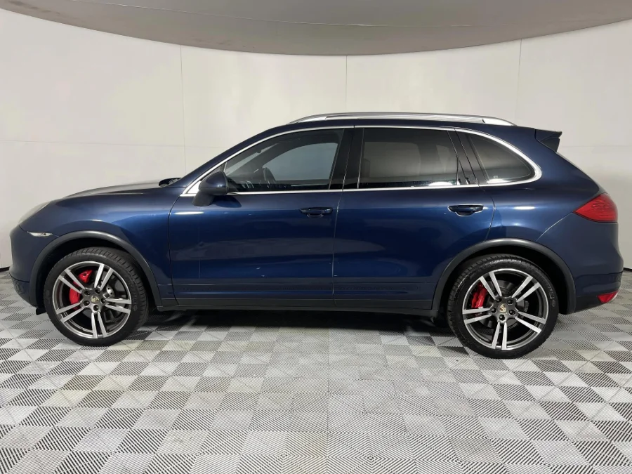 Used 2011 Porsche Cayenne turbo - WeBuyCars Riverhorse