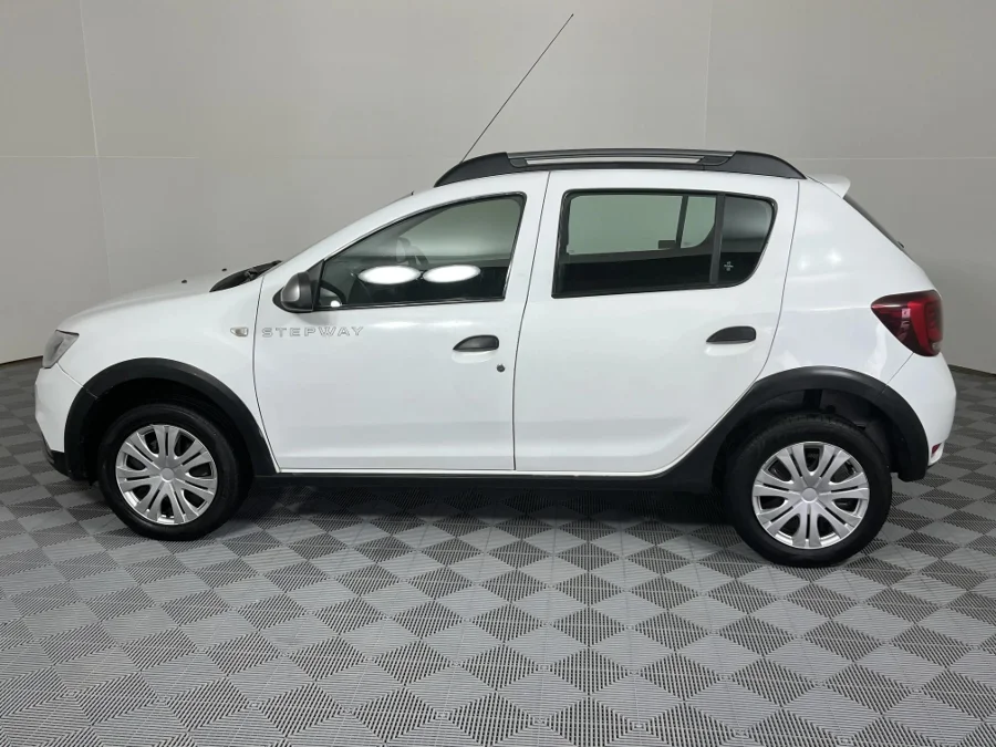 Used 2018 Renault Sandero 66kW turbo Stepway Expression - WeBuyCars Montana