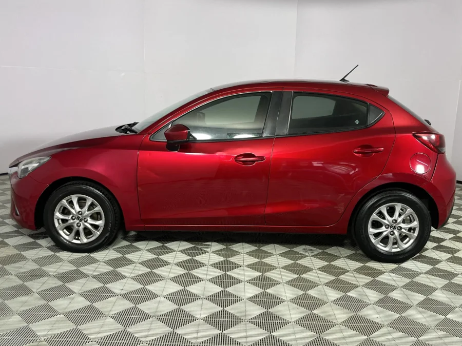 Used 2018 Mazda Mazda2 1.5 Dynamic manual - WeBuyCars Durban