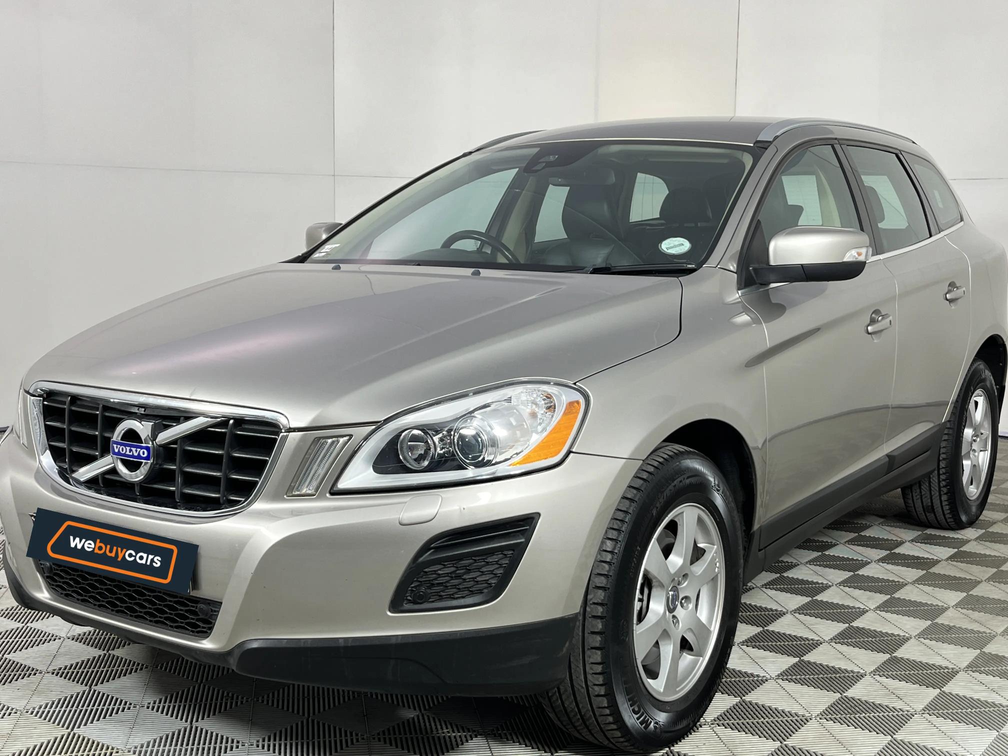 Used 2014 Volvo XC60 T5 Essential