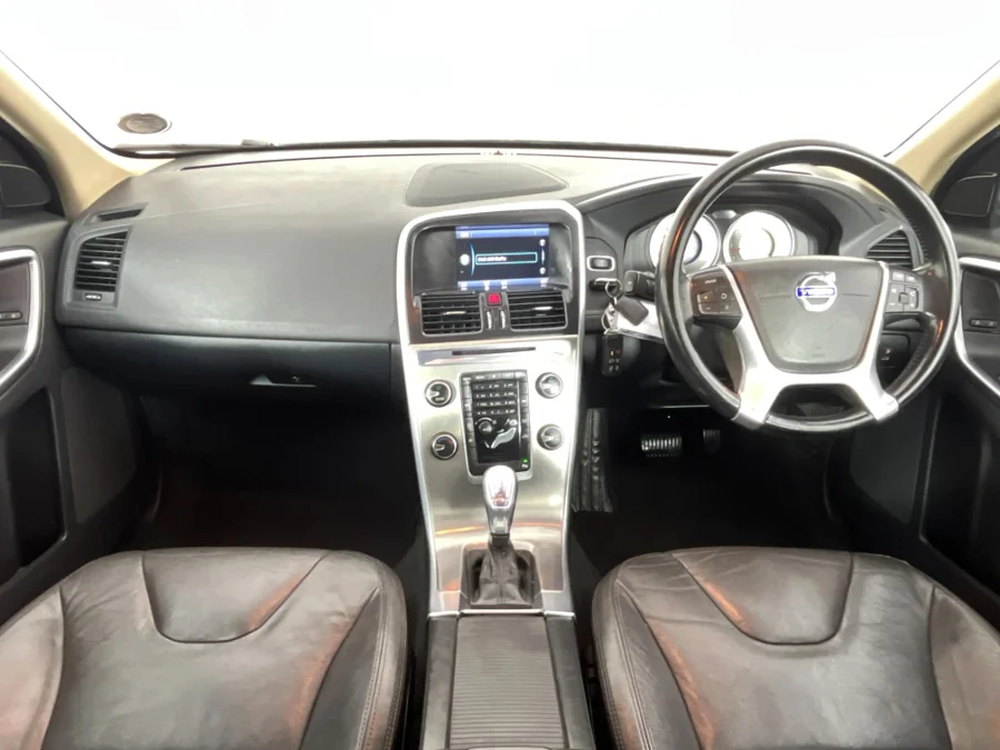 Used 2014 Volvo XC60 T5 Essential - WeBuyCars Polokwane