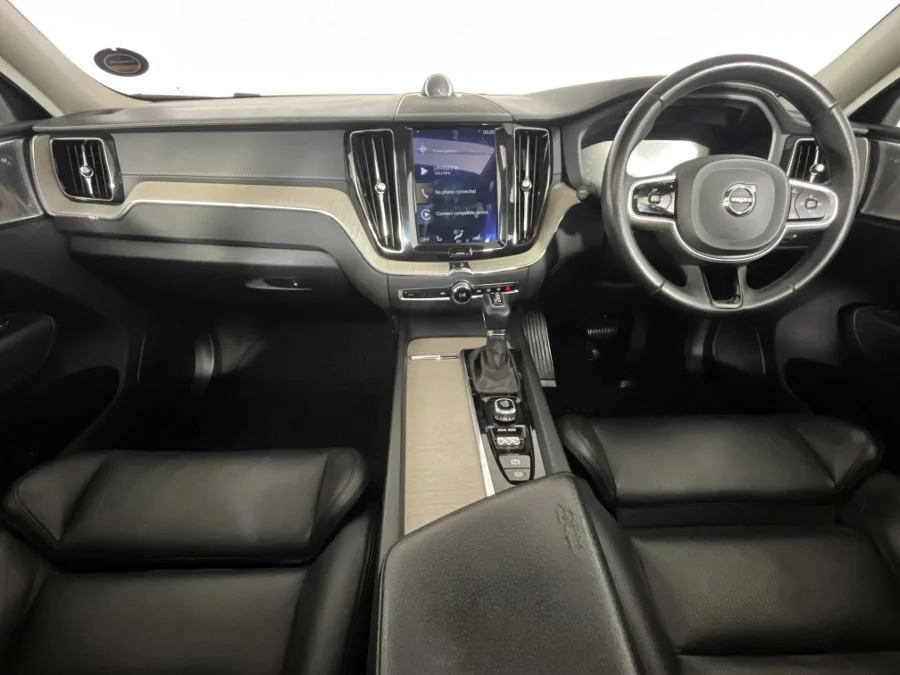 Used 2018 Volvo XC60 D5 AWD Inscription - WeBuyCars Midstream