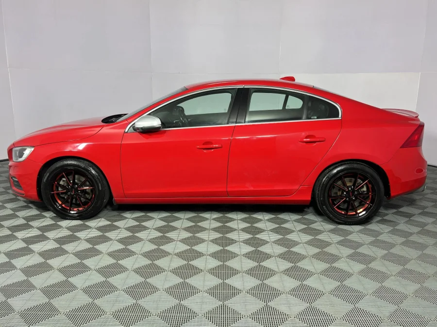 Used 2016 Volvo S60 D4 R-Design auto - WeBuyCars Rustenburg