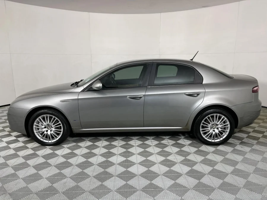 Used 2013 Alfa Romeo 159 3.2 Ti - WeBuyCars JHB South