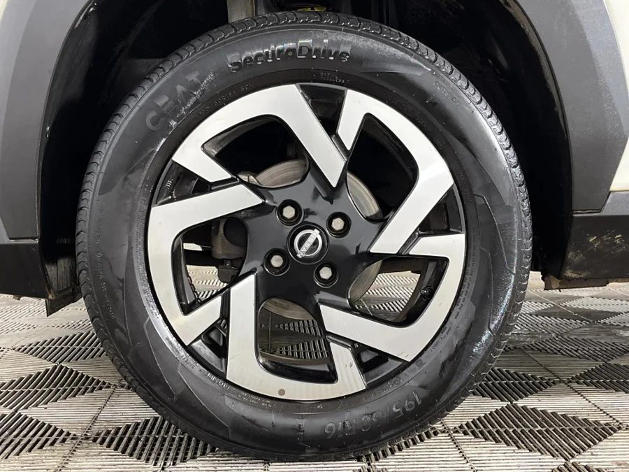 Used 2023 Nissan Magnite 1.0 Turbo Acenta manual - WeBuyCars JHB South