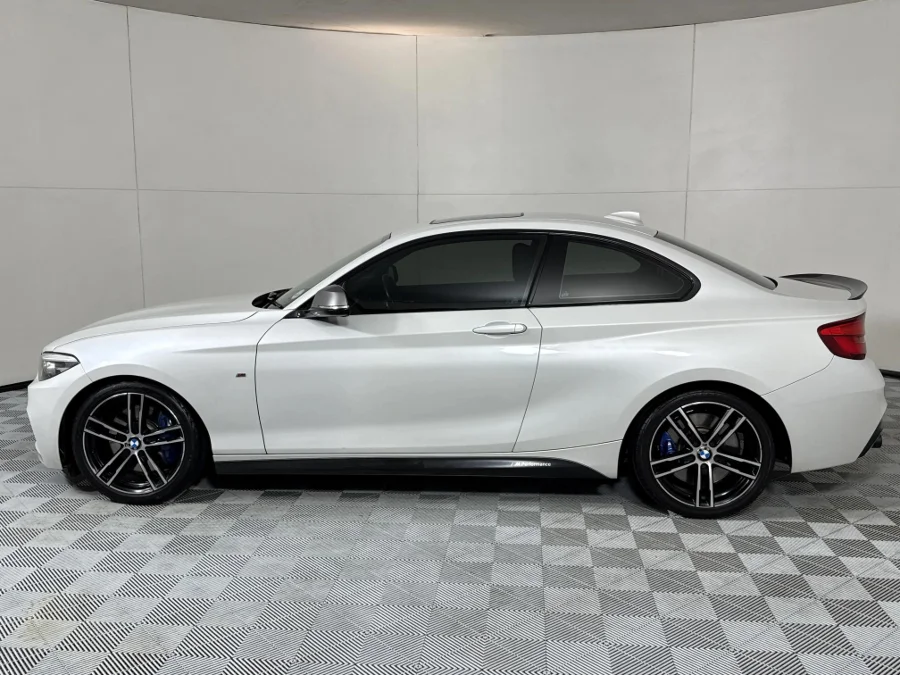 Used 2017 BMW 2 Series M240i coupe - WeBuyCars Midstream