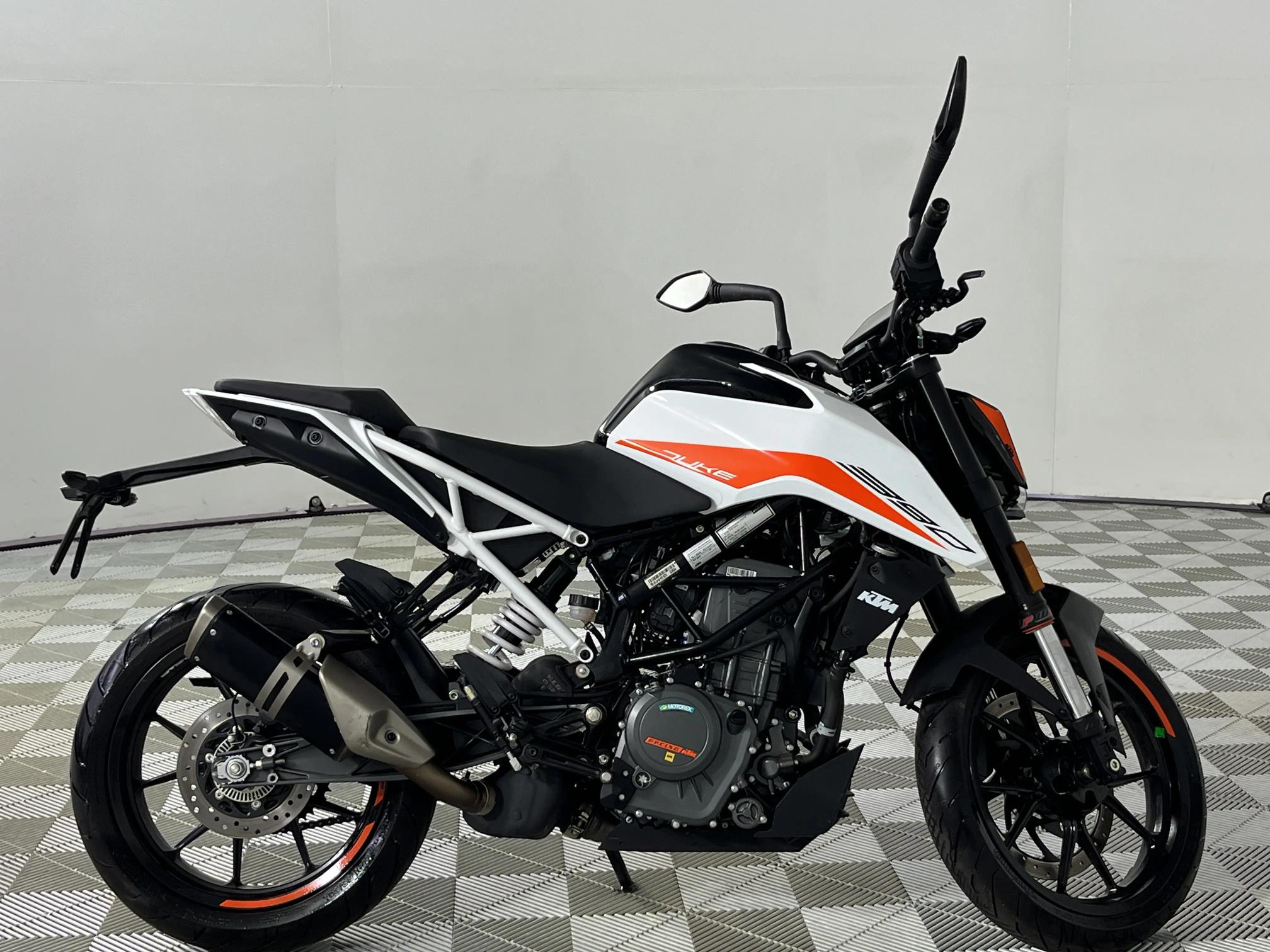 Used 2025 KTM 390 Duke