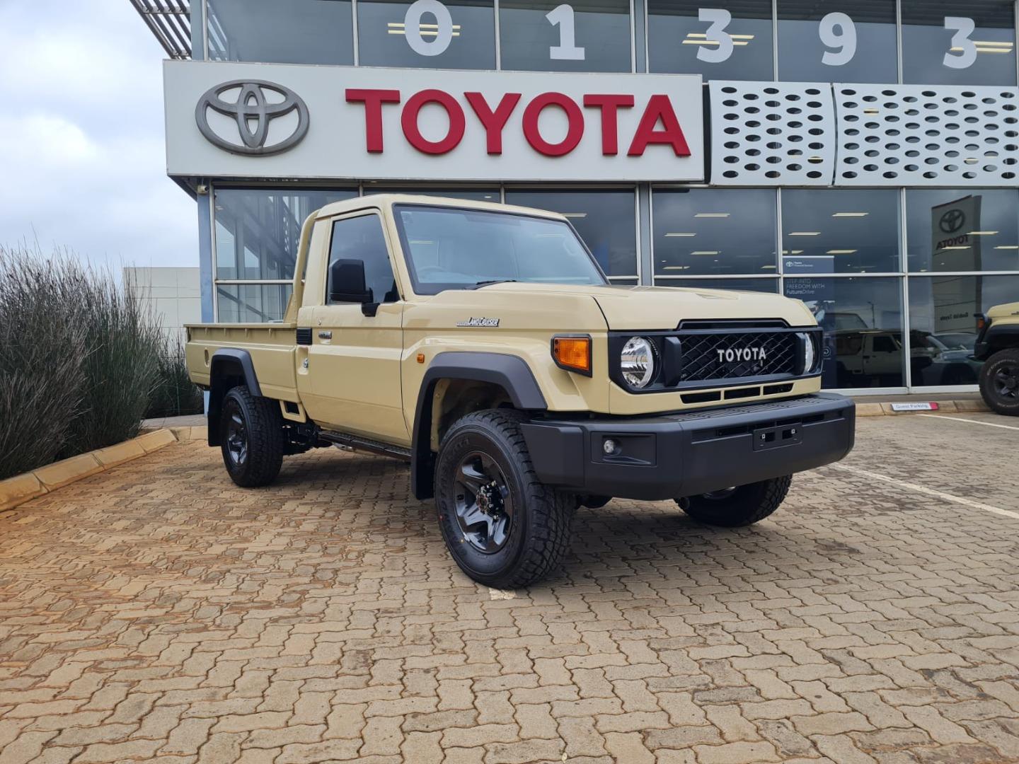 Used 2026 Toyota Land Cruiser 79 4.2D single cab