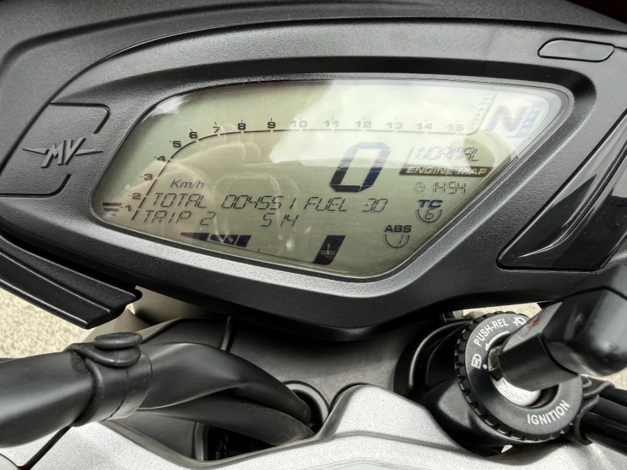 MV AGUSTA DRAGSTER RR - FAST KTM