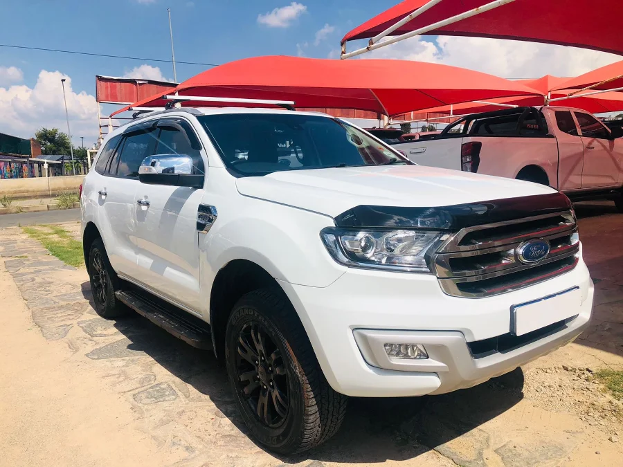 Used 2018 Ford Everest 3.2TDCi XLT - Cars Gold Used 2018 Ford Everest 3.2TDCi XLT - Cars Gold