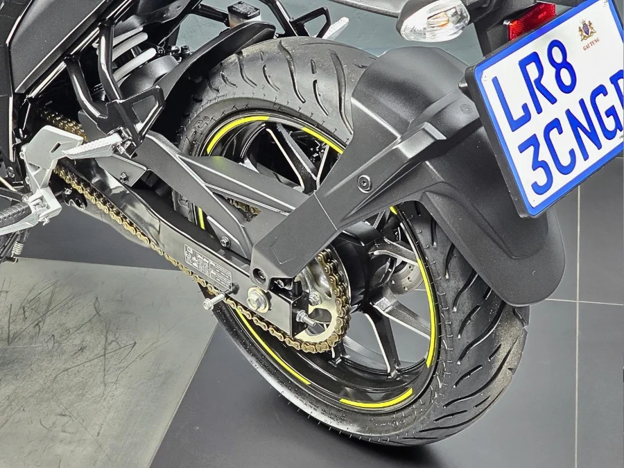 Used 2024 Suzuki GSX 250 F - Bikeshop Boksburg Used 2024 Suzuki GSX 250 F - Bikeshop Boksburg