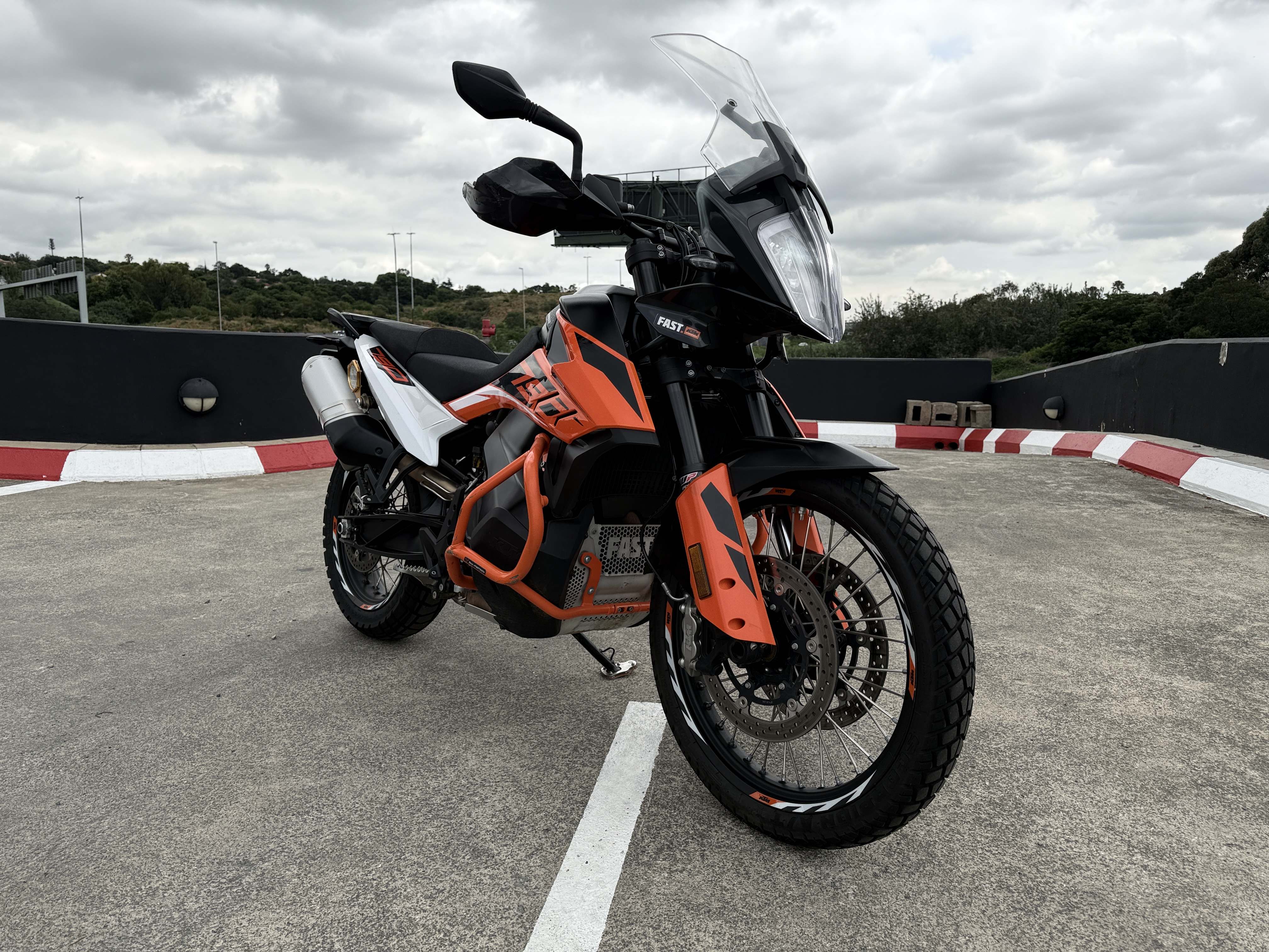 KTM 790 ADVENTURE