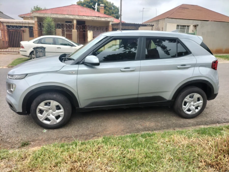 Used 2022 Hyundai Venue 1.0T Fluid - Wariz Auto