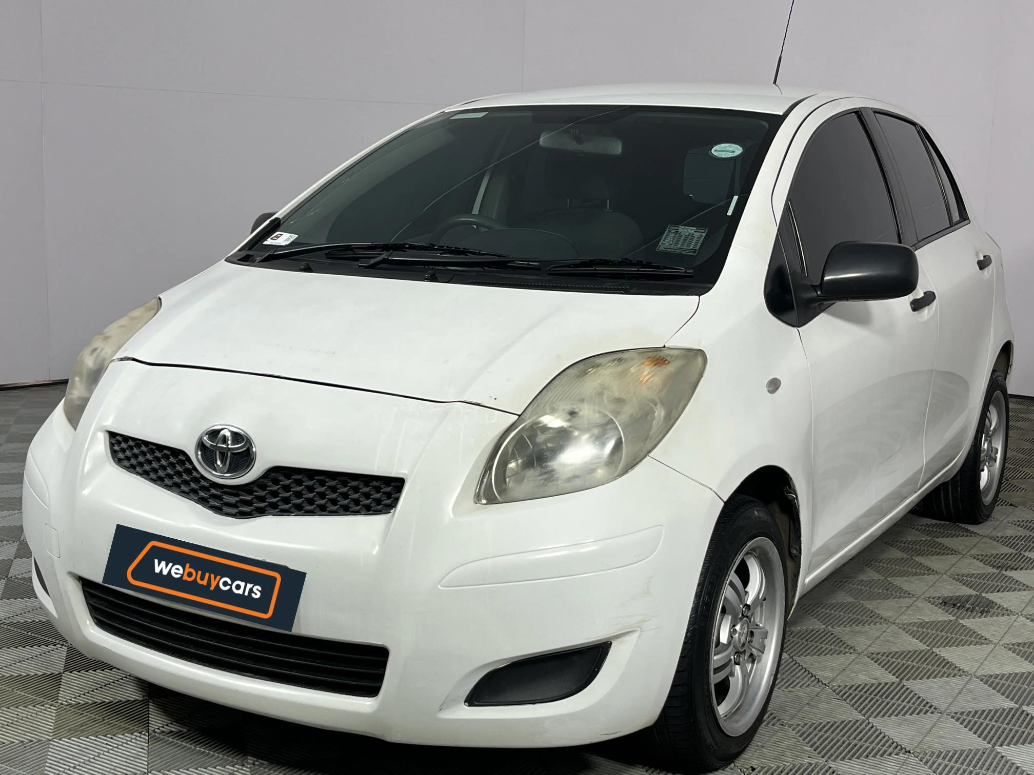 Used 2011 Toyota Yaris sedan Zen3