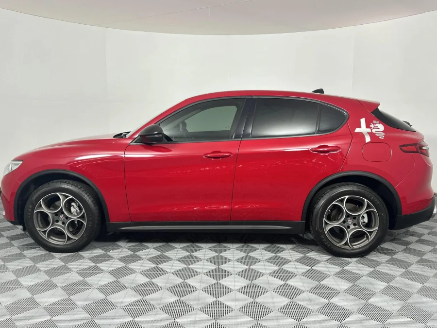 Used 2019 Alfa Romeo Stelvio 2.0T Super Q4 - WeBuyCars Richmond