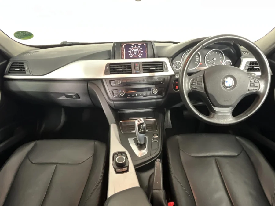 Used 2013 BMW 3 Series 320i sports-auto - WeBuyCars Gqeberha