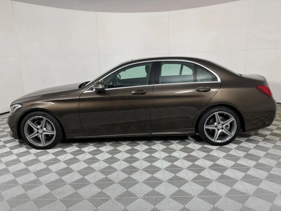 Used 2015 Mercedes-Benz C-Class C200 AMG Line auto - WeBuyCars JHB South