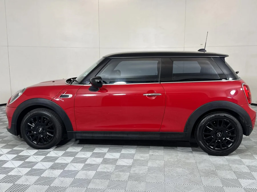 Used 2021 MINI Hatch Cooper Hatch 3-door - WeBuyCars Midstream