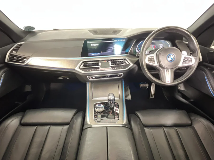 Used 2022 BMW X5 xDrive45e M Sport - WeBuyCars The Dome