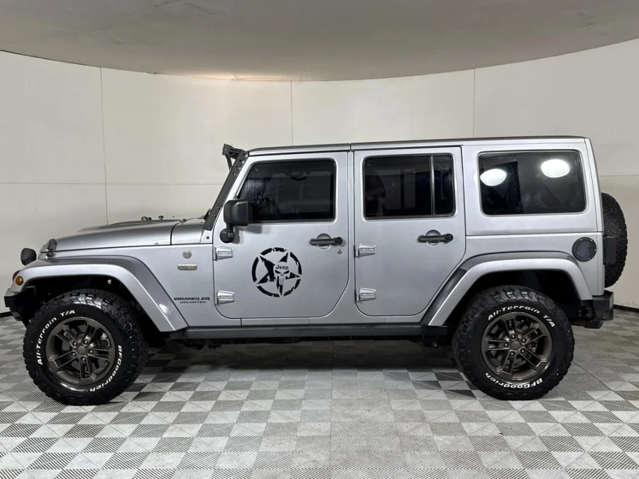 Used 2016 Jeep Wrangler Unlimited Sahara 3.6L 75th Anniversary Edition - WeBuyCars Midstream