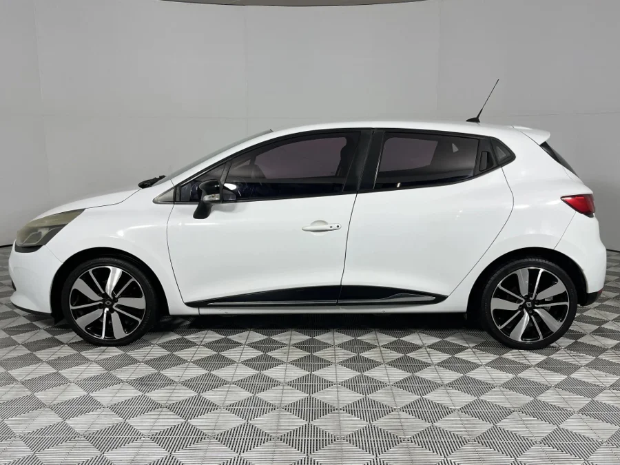 Used 2013 Renault Clio 66kW turbo Dynamique - WeBuyCars Richmond